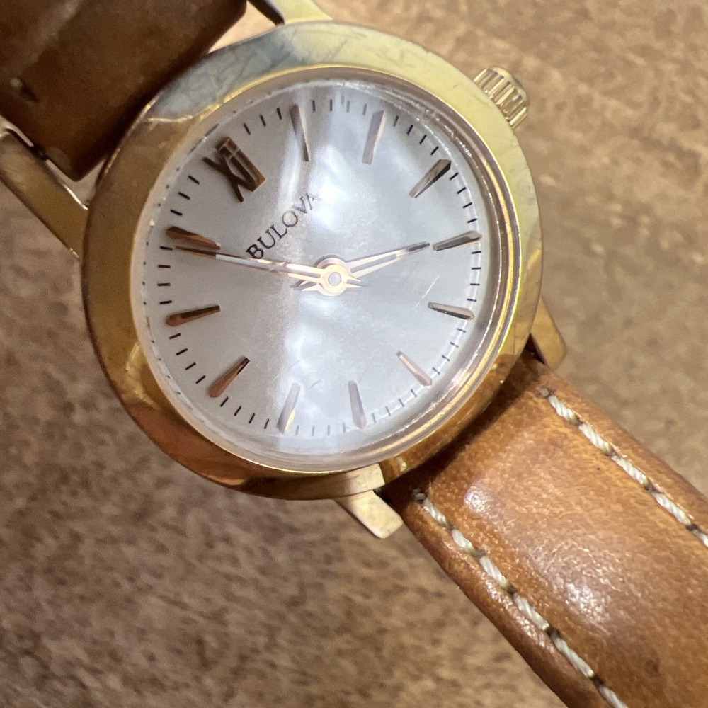 Bulova Women's Analog Brown Genuine Leather Gold Tone Quartz Watch Needs Battery - Picture 15 of 16